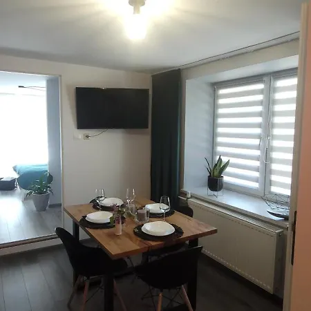 Apartamenty Pod Uwalonym Dębem Jezow Sudecki Zewnętrze zdjęcie