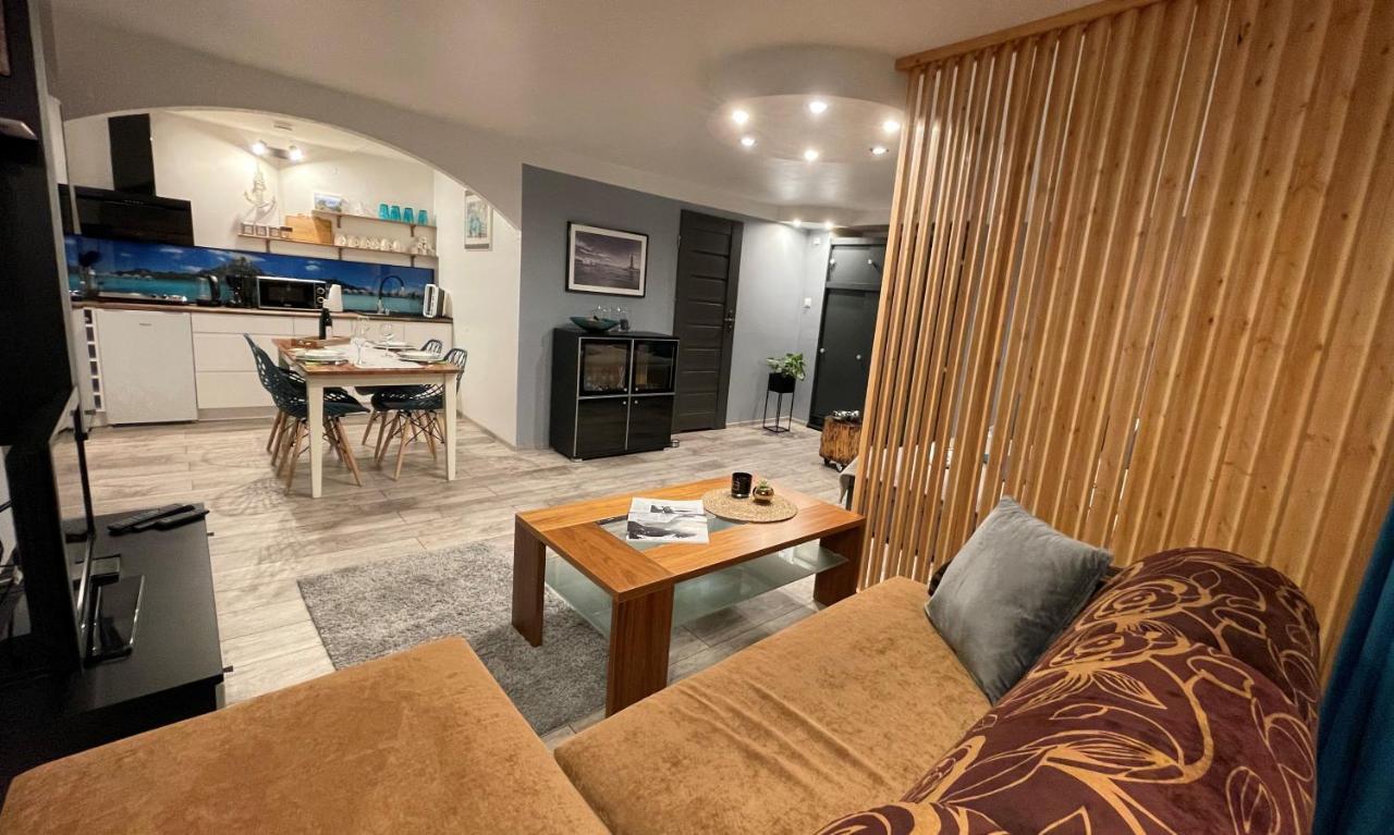 Pod Uwalonym Debem Apartment Jezow Sudecki