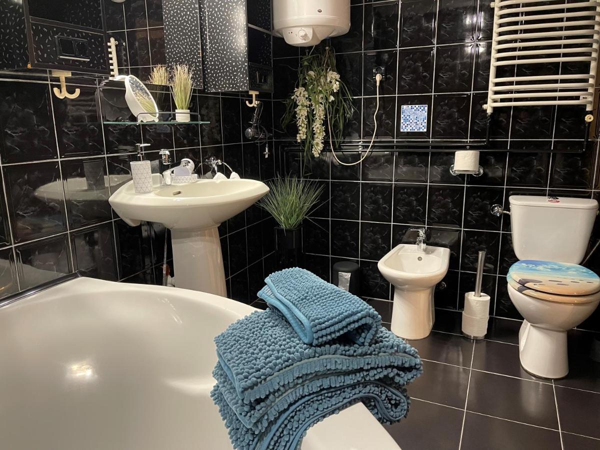 Apartment Pod Uwalonym Debem Jezow Sudecki