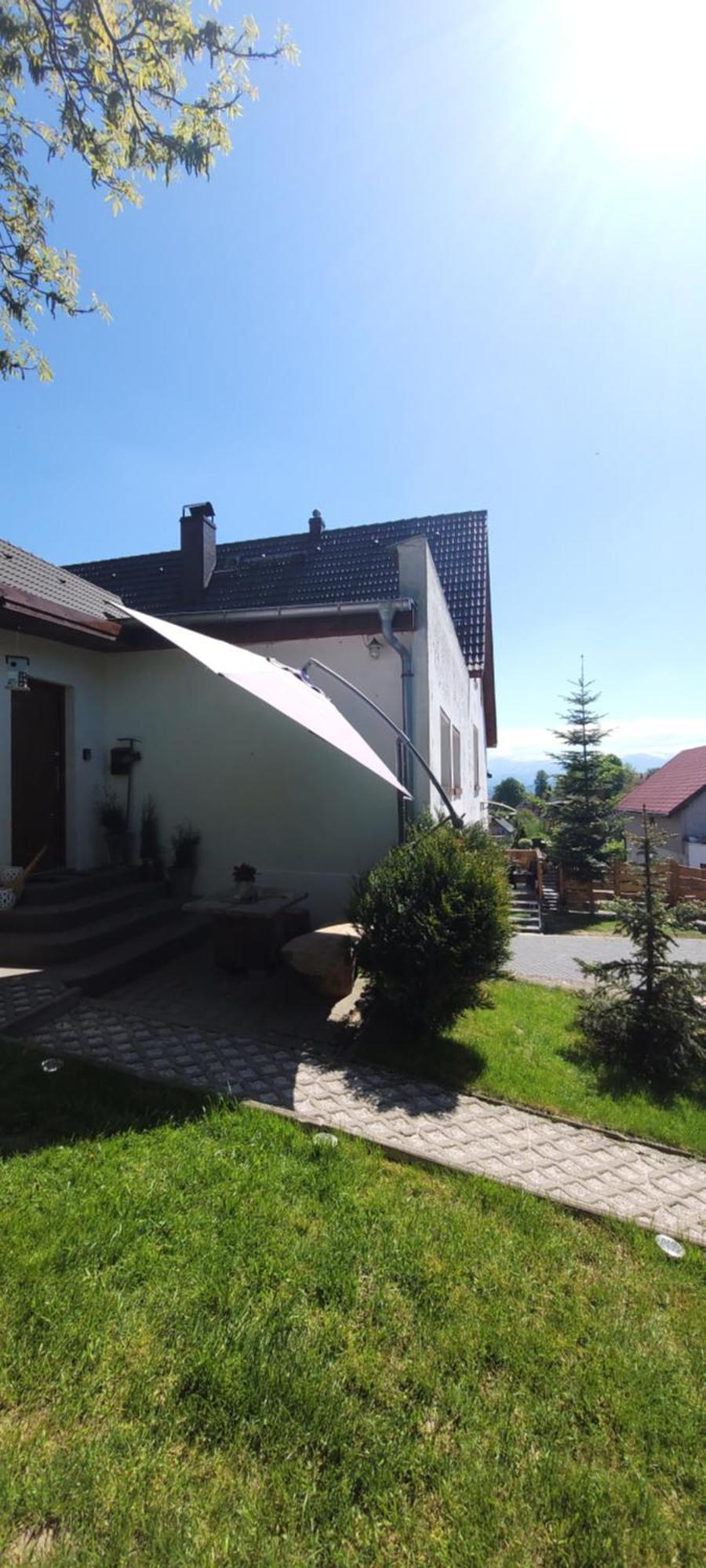 Apartment Pod Uwalonym Debem