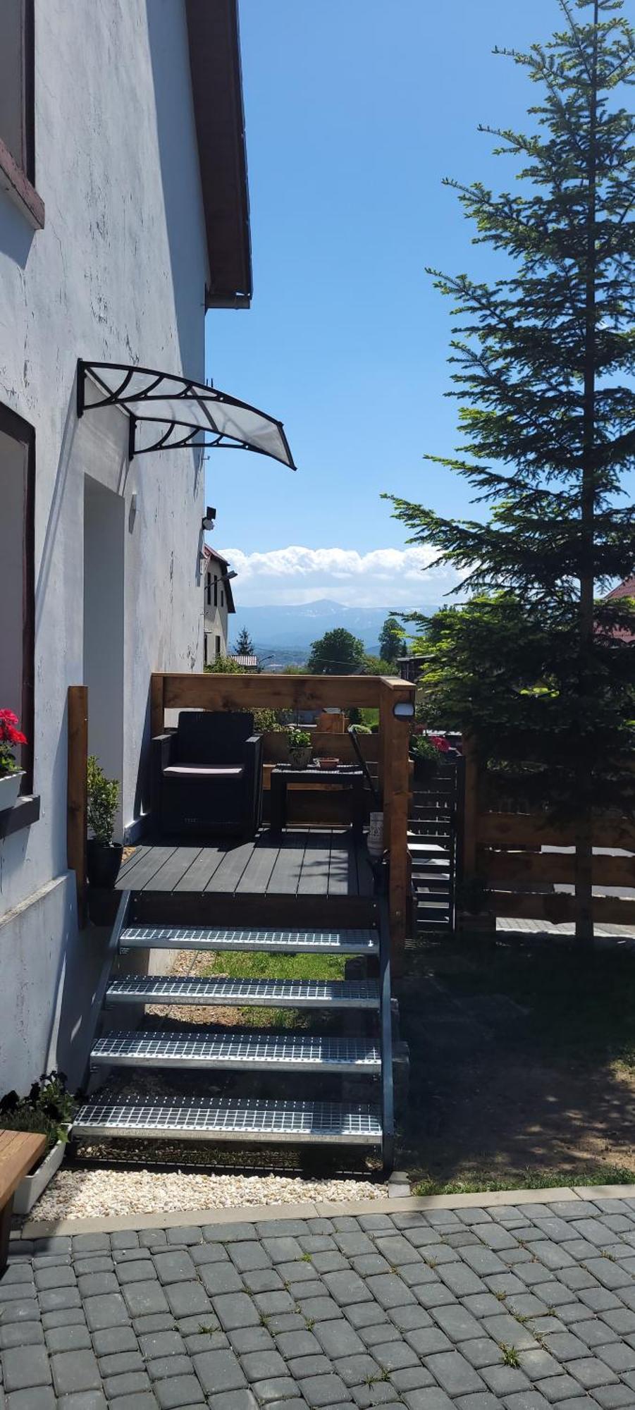 Apartment Pod Uwalonym Debem Jezow Sudecki